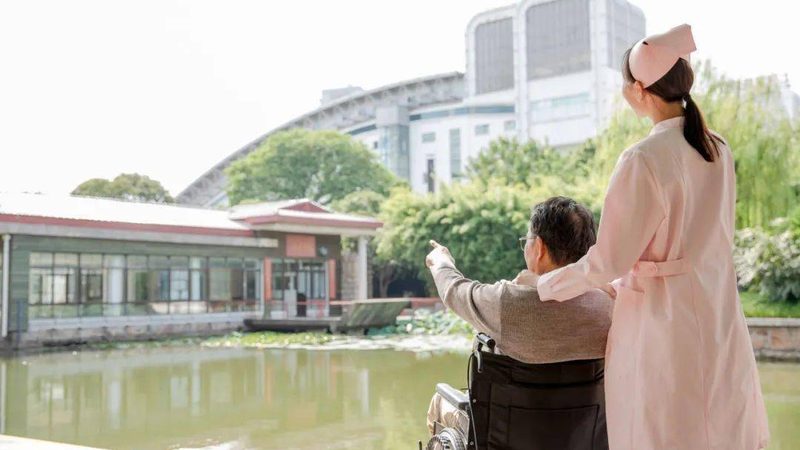 养老机构加盟，如何从资质到流程一网打尽**